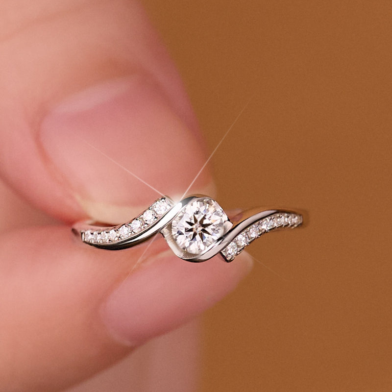 NerMoons 925 Silver Moissanite Ring [Sweet], Simple Classic Band