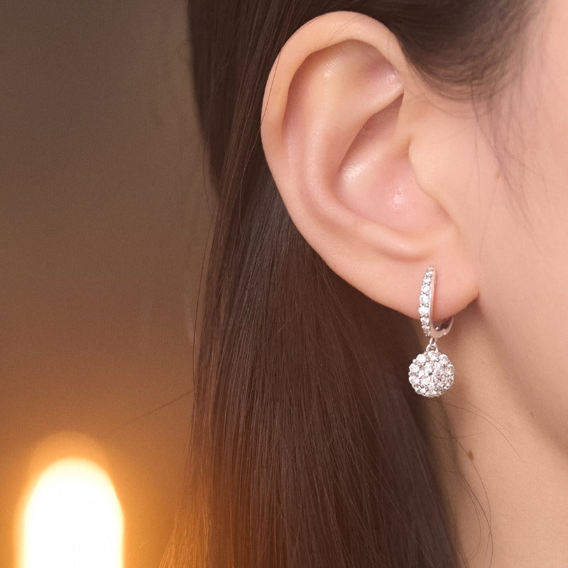 NerMoons 925 Silver Moissanite Earrings [Little Light Bulb Ear Clips] High-End, Exquisite, Perfect for Gatherings